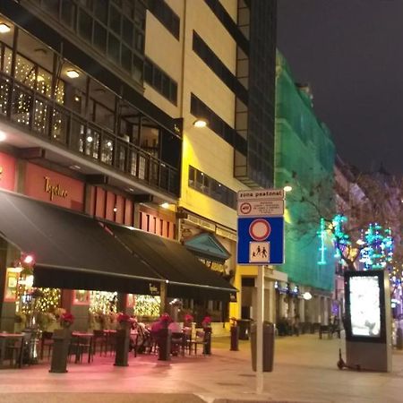 Centrico, Gran Via Sol Plaza Mayor Мадрид Екстериор снимка